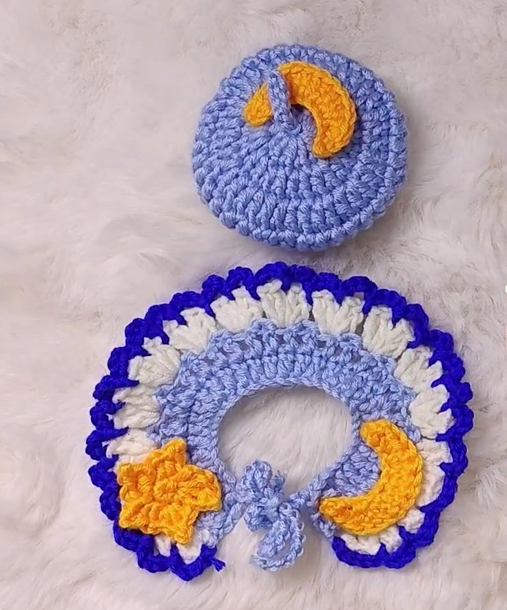 Crochet Pattern: Star & Moon Cape and Hat Set for 10cm Doll – PDF Instant Download