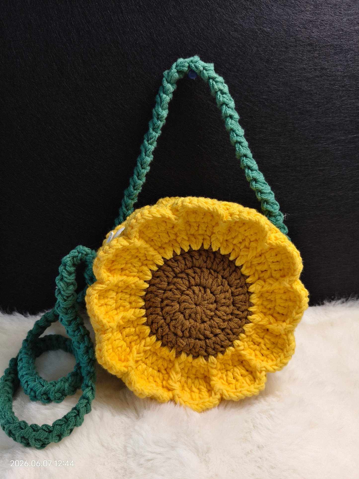 Crochet Sunflower Crossbody Bag | Handmade Round Purse with Zipper and Adjustable Strap
