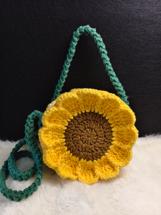 Crochet Sunflower Crossbody Bag | Handmade Round Purse with Zipper and Adjustable Strap