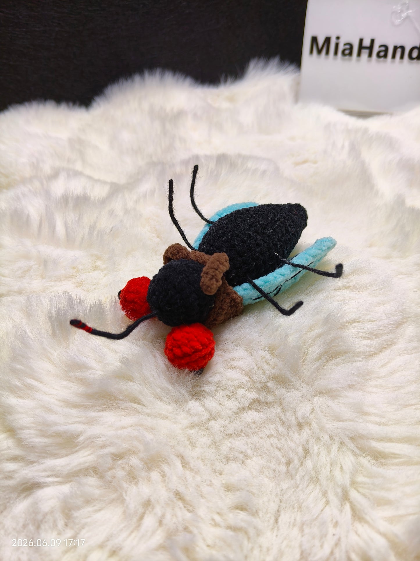 Crochet Realistic Fly with Movable Wings | Handmade Insect Amigurumi with Poseable Legs and Antennae