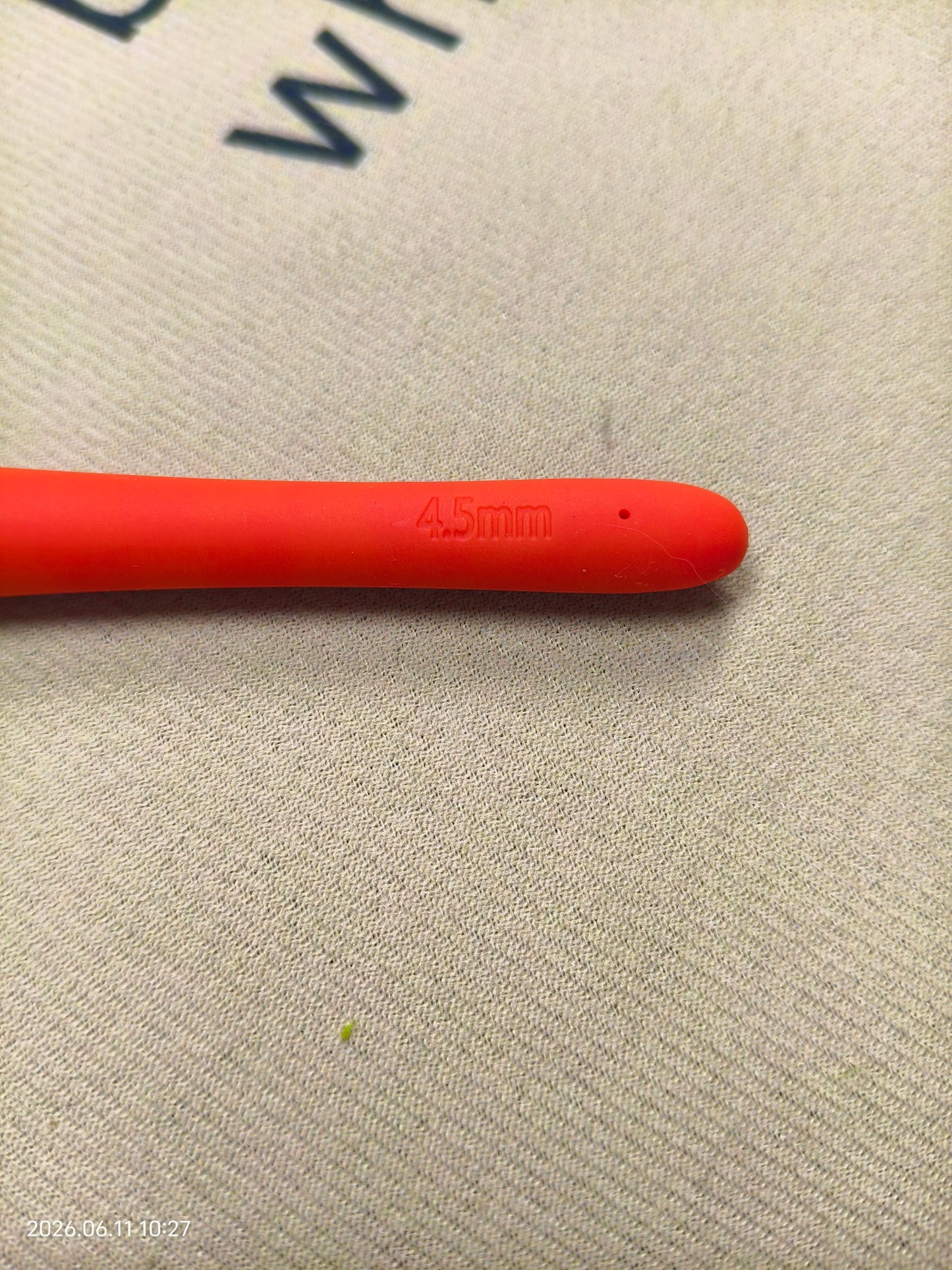 4.5mm Crochet Hook – Ergonomic Soft Grip Handle for Comfortable Crocheting